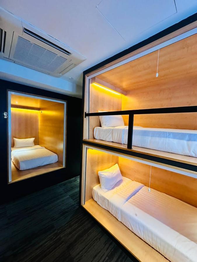 쿠알라룸푸르 The Bed Bukit Bintang 호스텔 외부 사진